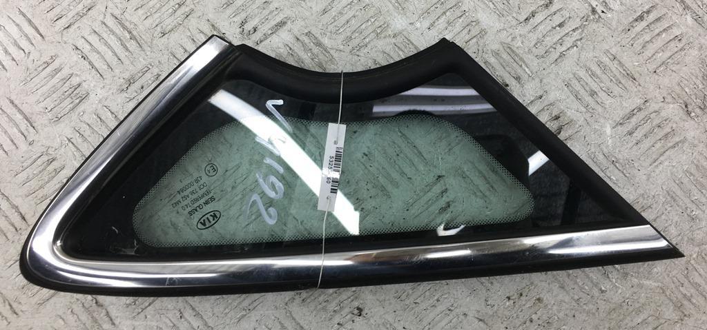 стекло (иные) Kia Ceed 2013, 1.6 л., дизель, МКПП, чёрный, хетчбэк 5 дв., 86190A2100