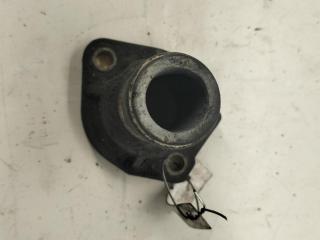 фланец (тройник) системы охлаждения Volkswagen Golf 3 поколение 1996, 1.8 л., бензин, МКПП, красный, хетчбэк 5 дв., 026121145E