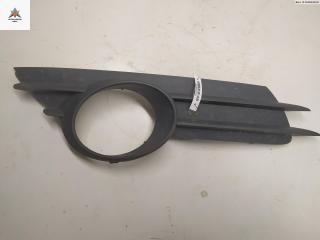 заглушка (решетка) в бампер Opel Corsa D 2008, 1.4 л., бензин, МКПП, синий, хетчбэк 5 дв., 13211479