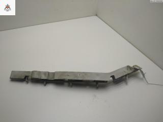 кронштейн переднего бампера Ford C-Max 1 поколение 2004, 1.6 л., дизель, МКПП, чёрный, минивэн, 3M5117D959A