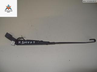 Щеткодержатель (поводок стеклоочистителя) задний Hyundai Accent 1 поколение (X3) [рестайлинг] 1997, 1.3 л., бензин, МКПП, синий, хетчбэк 3 дв.