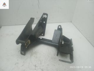 узел педальный (блок педалей) Mercedes-Benz Vito-1 W638 2001, 2.2 л., дизель, МКПП, белый, микроавтобус, A6382900618, A6382900516