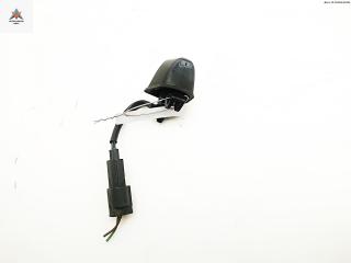 форсунка омывателя лобового стекла BMW 3 серия E90/E91/E92/E93 2005, 2.0 л., дизель, МКПП, чёрный, универсал, 7131299