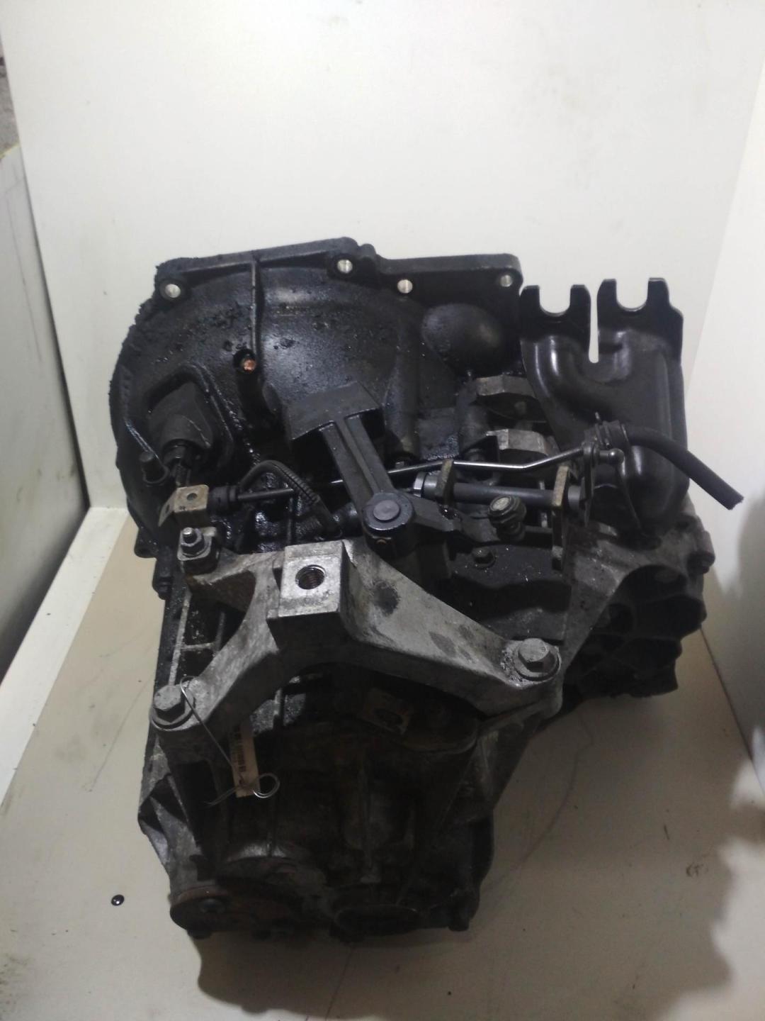 МКПП Volvo S40 / V50 2005, 1.6 л., дизель, МКПП, синий, седан