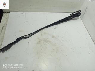 Щеткодержатель (поводок стеклоочистителя) передний Mercedes-Benz Vito-2 / Viano W639 2007, 2.2 л., дизель, МКПП, белый, микроавтобус, 6398200844