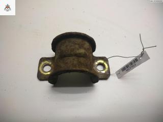 Крепление втулки стабилизатора заднего Ford Mondeo 3 поколение [рестайлинг] 2003, 2.0 л., дизель, МКПП, серый, универсал