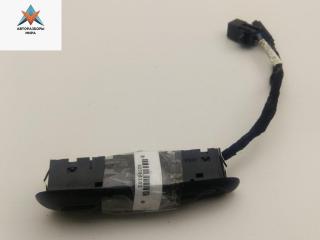 кнопка стеклоподъемника переднего правого Opel Omega B 1998, 2.0 л., бензин, АКПП, серый, седан