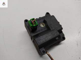 моторчик заслонки печки Mitsubishi Space Star 1 поколение [рестайлинг] 2002, 1.9 л., дизель, МКПП, серый, минивэн, MR910476