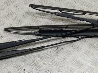 Щеткодержатель (поводок стеклоочистителя) передний Chevrolet Nubira 1 поколение 2007, 2.0 л., дизель, МКПП, синий, универсал