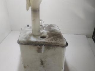 бачок омывателя Nissan Primera P10 1993, 2.0 л., бензин, хетчбэк 5 дв.