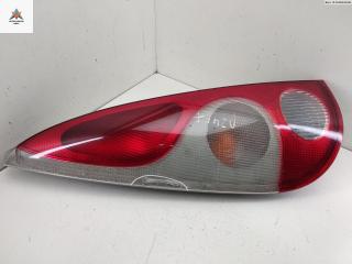 фонарь задний левый Toyota Yaris Verso 2001, 1.3 л., бензин, АКПП, красный, минивэн