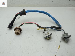 Патрон лампы фонаря Subaru Impreza 2 поколение (GD/GG) [рестайлинг] 2003, 2.0 л., бензин, МКПП, серый, универсал