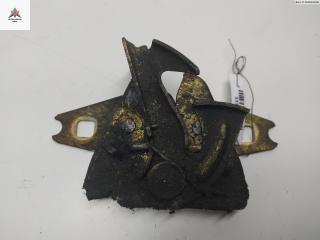 замок капота Volkswagen Passat B3 1990, 2.0 л., бензин, МКПП, чёрный, универсал, 357805591A