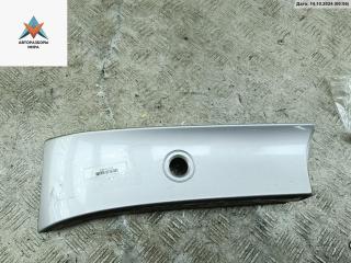 Ус под фонарь (накладка) правый Ford Mondeo 2 поколение 1998, 1.8 л., бензин, МКПП, серый, седан, 96BBF403008AL