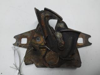 замок капота Volkswagen Passat B4 1995, 2.0 л., бензин, МКПП, синий, универсал, 3A0805591