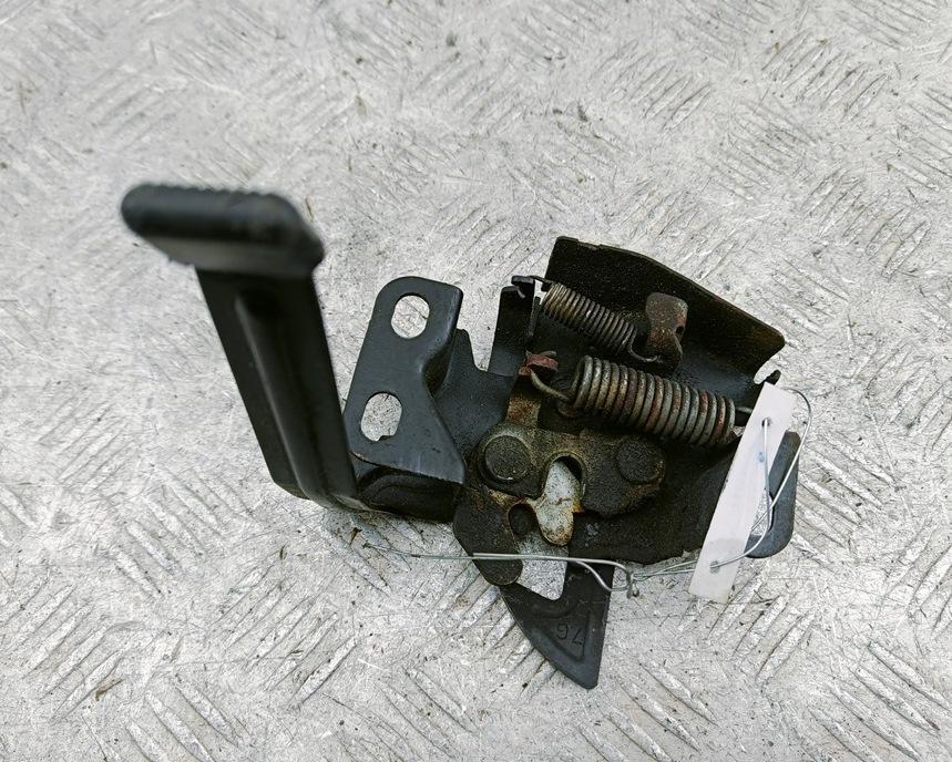 замок капота Honda Stream 2001, 2.0 л., бензин, МКПП, чёрный, минивэн