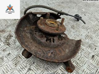 ступица передняя левая Toyota Yaris P1 2000, 1.3 л., бензин, МКПП, серый, хетчбэк 5 дв.