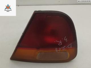 фонарь крышки багажника правый Mitsubishi Carisma 1 поколение 1997, 1.6 л., бензин, МКПП, серый, седан