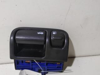 кнопка открытия багажника Nissan Maxima A33 2000, 2.0 л., бензин, МКПП, синий, седан