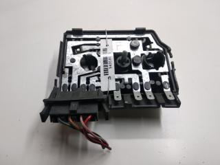 панель заднего левого фонаря Audi A6 4A/C4 1994, 2.6 л., бензин, МКПП, серый, универсал, B5831BL