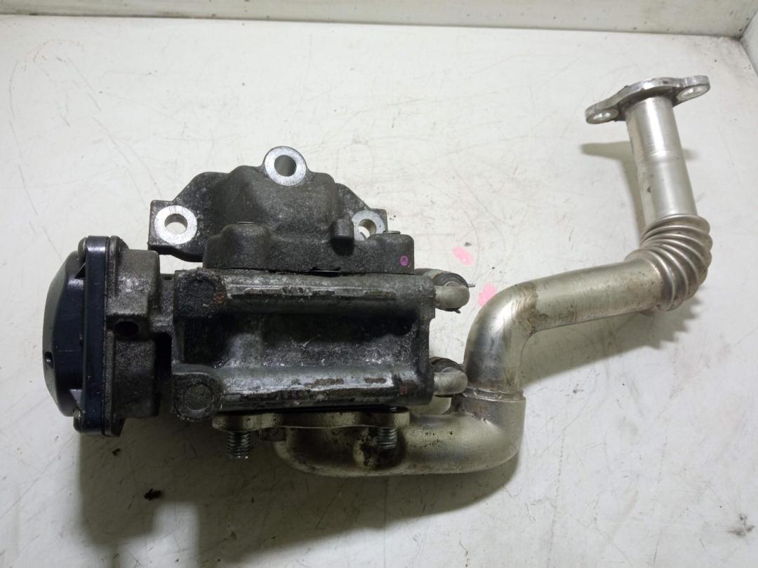 клапан EGR Toyota Avensis (c 2008) 2011, 2.0 л., дизель, МКПП, чёрный, универсал, 25800-OR010
