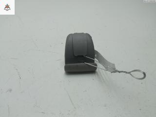 Крепление (крючок) солнцезащитного козырька Mazda Tribute 1 поколение 2001, 2.0 л., бензин, МКПП, серый, внедорожник 5 дв.