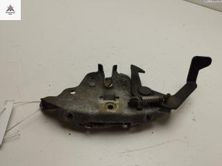 замок капота Nissan Primera P10 1993, 2.0 л., бензин, МКПП, серый, седан