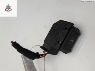 кнопка стеклоподъемника заднего правого Volkswagen Golf 4 поколение 1997, 1.9 л., дизель, МКПП, серый, хетчбэк 5 дв., 3B0959856