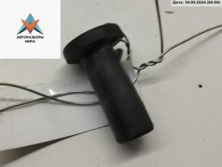 кронштейн радиатора Audi A4 B7 2005, 2.0 л., дизель, АКПП, чёрный, универсал, 4B3121200