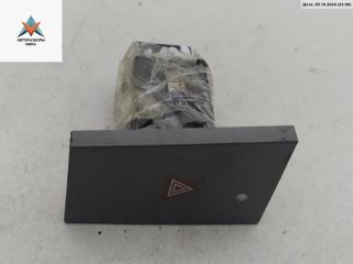 кнопка аварийной сигнализации Opel Signum C 2004, 1.9 л., дизель, МКПП, серый, хетчбэк 5 дв., 13138255