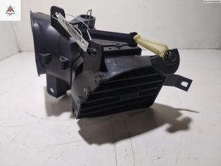 дефлектор обдува салона Hyundai Santa Fe 1 поколение (SM) 2002, 2.7 л., бензин, АКПП, чёрный, внедорожник 5 дв.