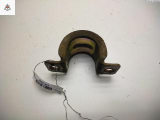 Крепление втулки стабилизатора заднего Ford Mondeo 3 поколение [рестайлинг] 2003, 2.0 л., дизель, МКПП, чёрный, универсал