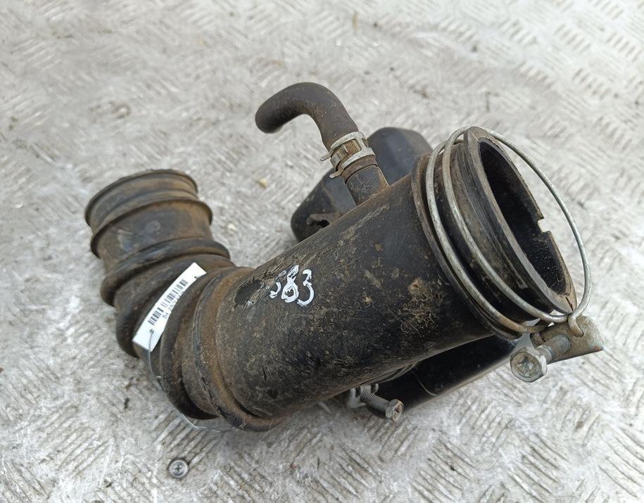 гофра инжектора Toyota RAV4 XA10 1996, 2.0 л., бензин, АКПП, внедорожник 3 дв., 17881-74800