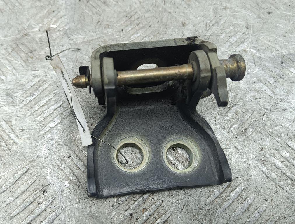 петля двери Citroen C4 2006, чёрный, хетчбэк 3 дв., 9630350777
