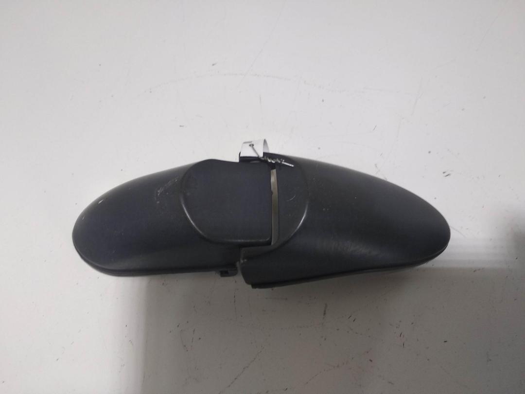 Петля стекла заднего Hyundai Santa Fe 2005, 2.4 л., бензин, МКПП, чёрный, внедорожник 5 дв.