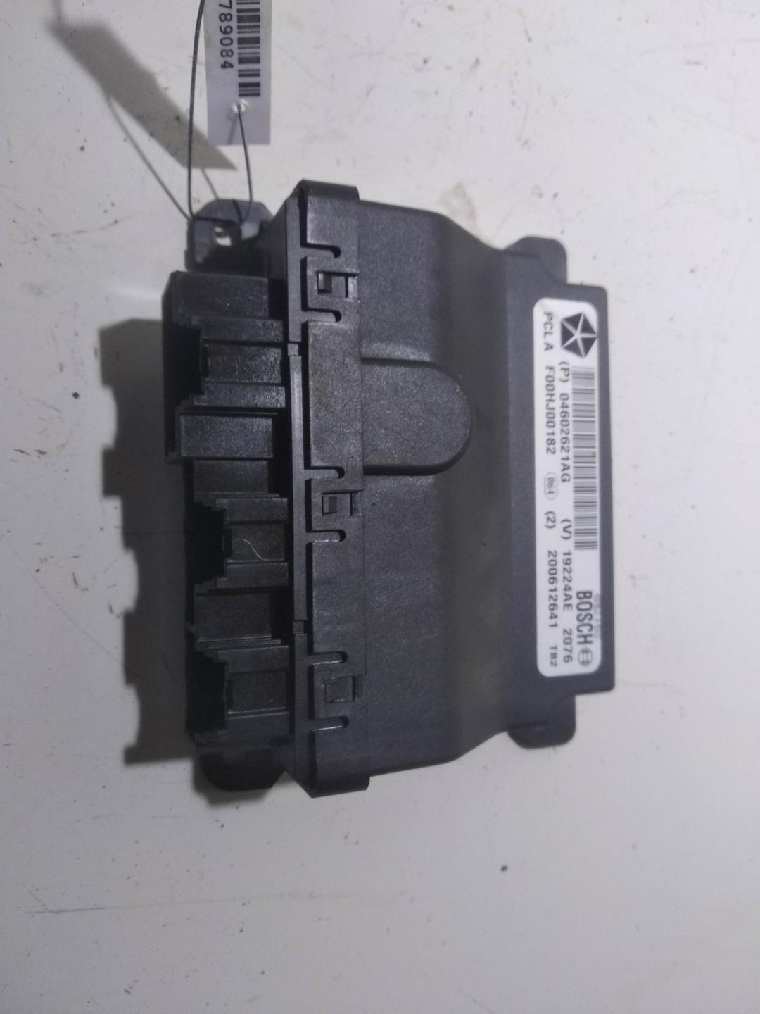 модуль управления двери Jeep Grand Cherokee 2006, 3.0 л., дизель, АКПП, зелёный, внедорожник 5 дв., 04602621AG