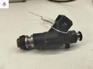 форсунка Volkswagen Polo 3 поколение 1999, 1.4 л., бензин, МКПП, красный, универсал, 030906031E