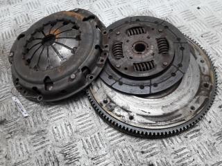 маховик Volkswagen Golf-5 2004, 1.4 л., бензин, МКПП, серый, хетчбэк 5 дв., 038105269C