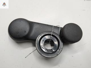 ручка стеклоподъемника Nissan Micra 5 поколение K14 2017, 1.5 л., дизель, МКПП, красный, хетчбэк 5 дв.