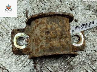 Крепление втулки стабилизатора заднего Ford Mondeo 3 поколение [рестайлинг] 2004, 2.0 л., дизель, АКПП, чёрный, универсал, 98AG5B484BB