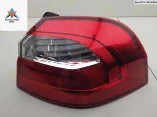 фонарь задний правый Kia Rio 4 поколение 2016, 1.4 л., дизель, МКПП, красный, хетчбэк 5 дв., 924021W260