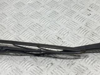 Щеткодержатель (поводок стеклоочистителя) передний Nissan Almera N16 2000, 2.2 л., дизель, МКПП, синий, хетчбэк 5 дв.