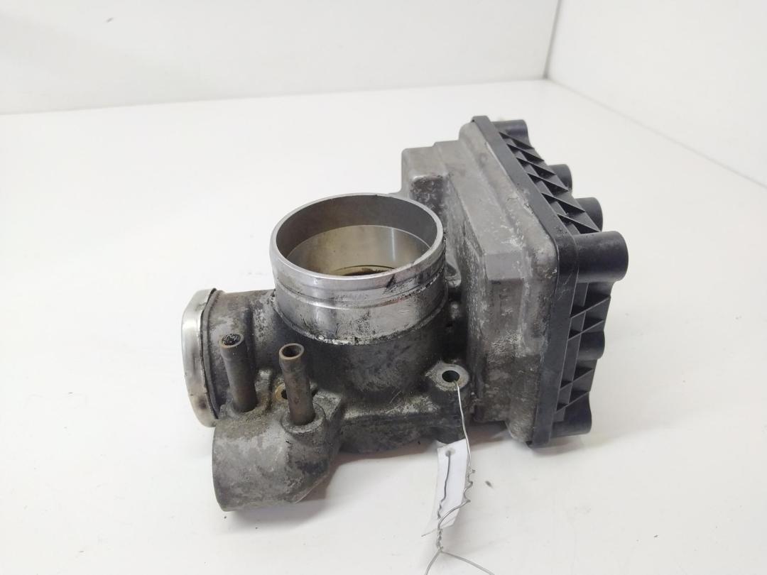 заслонка дроссельная Mercedes-Benz Vaneo W414 2004, 1.6 л., бензин, МКПП, чёрный, минивэн, 1661414025