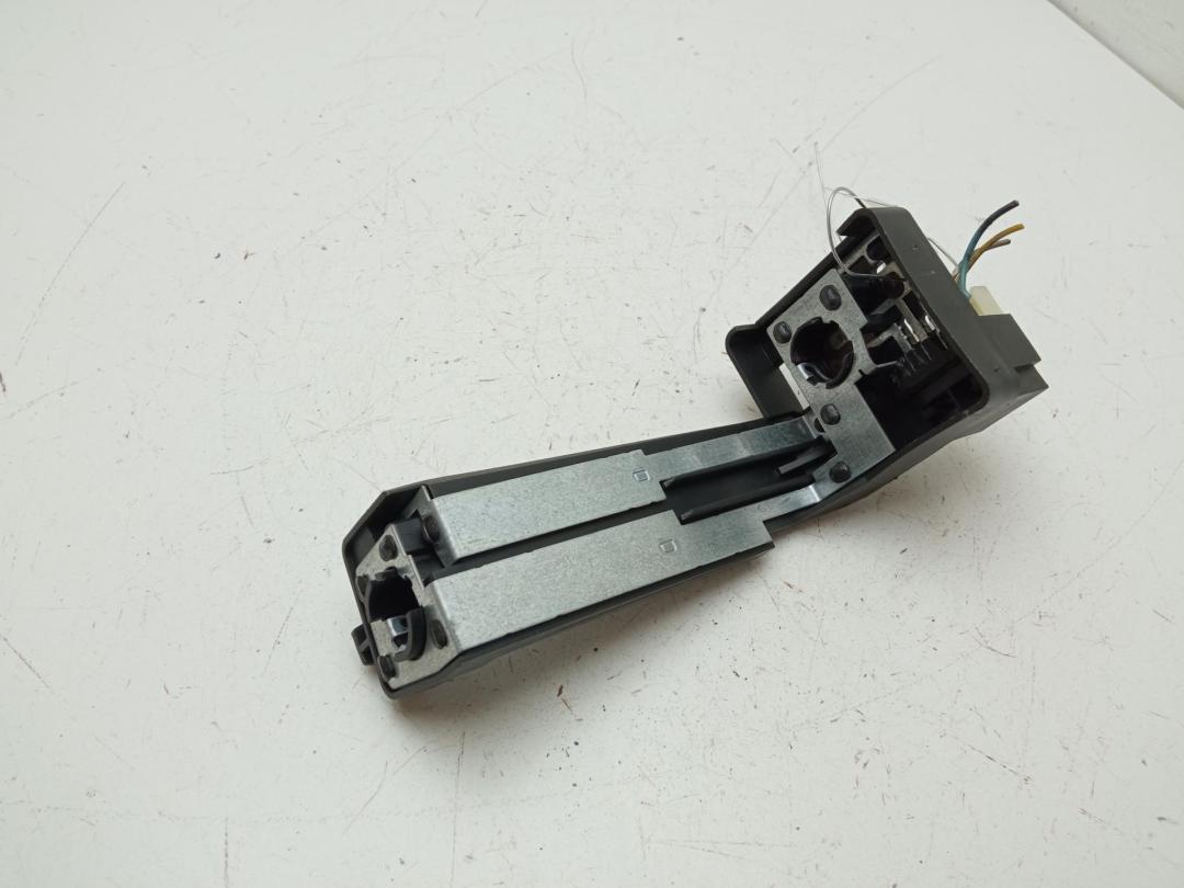 Плата фонаря заднего правого Fiat Croma 2 поколение 2006, 2.2 л., бензин, МКПП, серый, хетчбэк 5 дв. - фото №1