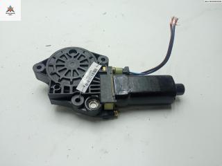 моторчик стеклоподъемника передний левый Hyundai Trajet 1 поколение 2002, 2.0 л., АКПП, минивэн