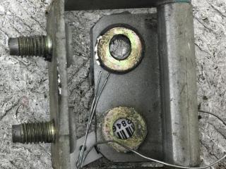 петля крышки багажника Nissan Primera P12 2005, серый, универсал