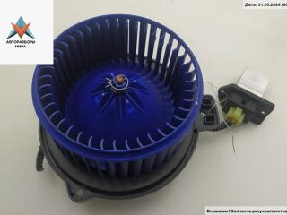 моторчик печки Kia Rio 4 поколение 2016, 1.4 л., дизель, МКПП, красный, хетчбэк 5 дв., 971111W080