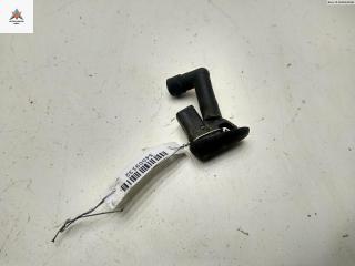 форсунка омывателя лобового стекла Ford Mondeo 2 поколение 1998, 1.8 л., бензин, МКПП, синий, хетчбэк 5 дв., 93BB17666AA