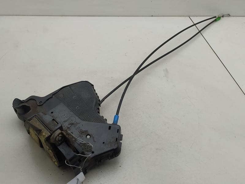 замок двери передней правой Toyota Avensis 2004, 1.8 л., бензин, МКПП, чёрный, седан