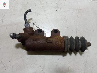 цилиндр сцепления рабочий Toyota Avensis 3 поколение (T270) [рестайлинг] 2011, 2.0 л., дизель, МКПП, чёрный, универсал, 31470-12190